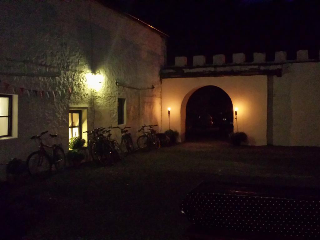 The Valley House Exterior photo